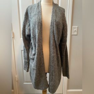 Gray long sleeve sweater cardigan